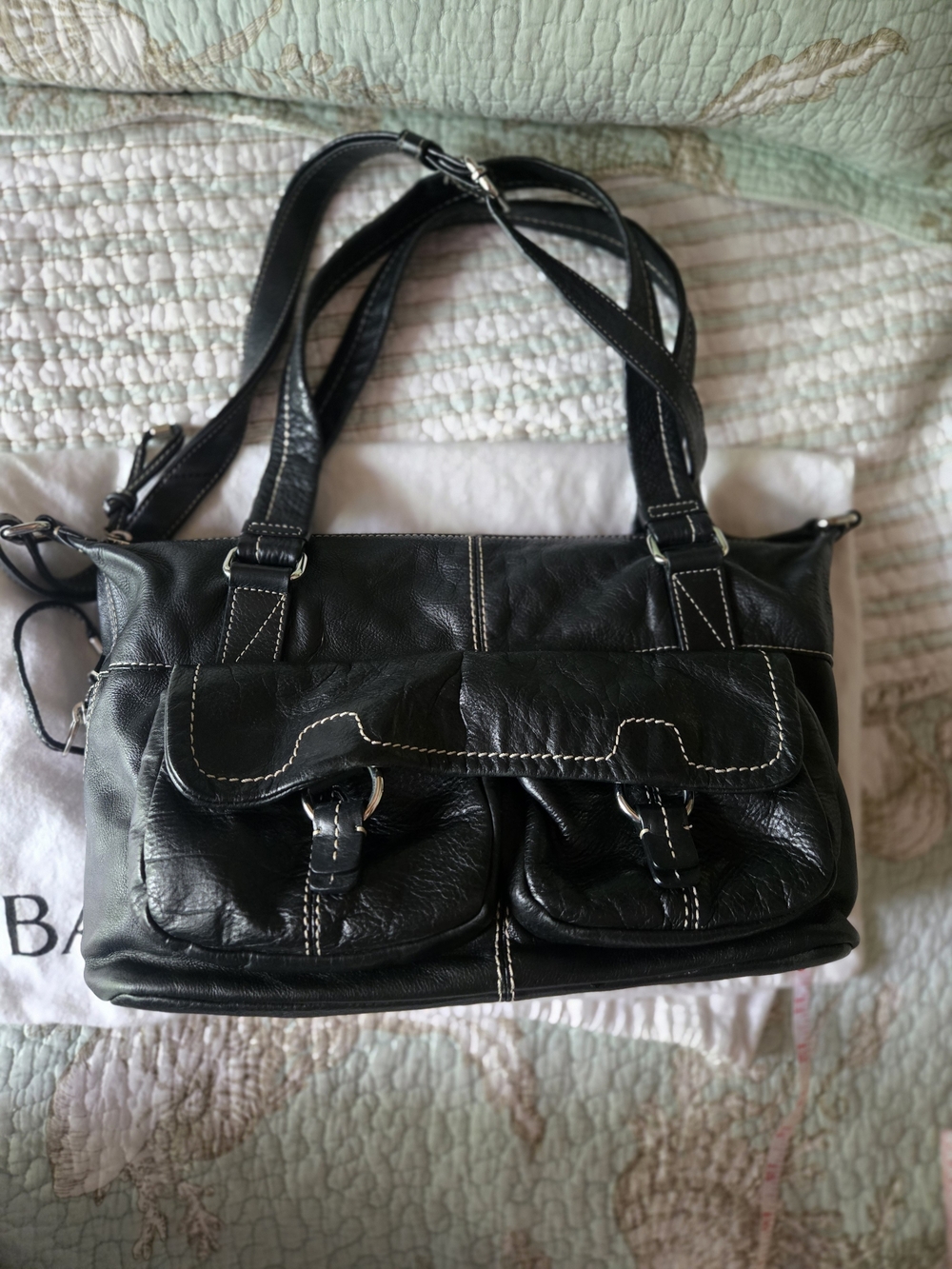 Banana Republic Black Leather Bag with Contrast Stitching - Picture 15 of 15